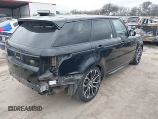 2019 Land Rover Range Rover Sport HSE Dynamic with VIN SALWV2SV0KA420637, listed as a IAAI auction lot 41484130 with 91,449 mi miles. Bid and sale history available at carsss.com. Image 4.