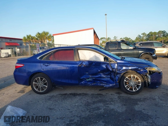 2015 Toyota Camry XLE with VIN 4T1BF1FK3FU968161, listed as a IAAI auction lot 41940151 with 145,168 mi miles. Bid and sale history available at carsss.com. Image 13.