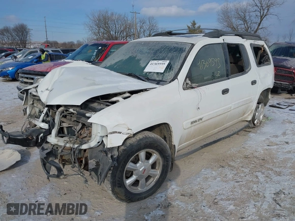 2004 GMC Envoy XL SLE with VIN 1GKET16S046229037, listed as a IAAI auction lot 41369595 with 178,729 mi miles. Bid and sale history available at carsss.com. Image 2.