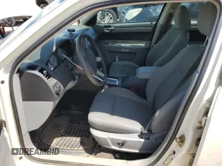 2006 Chrysler 300 Touring with VIN 2C3KA53G26H407435, listed as a Copart auction lot 57140474 with 241,988 mi miles and Clean Title. Bid and sale history available at carsss.com. Image 7.