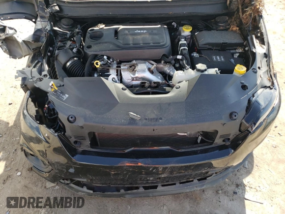 2022 Jeep Cherokee Latitude Lux with VIN 1C4PJMMN8ND547476, listed as a Copart auction lot 74342284 with 11,405 mi miles and Salvage title. Bid and sale history available at DreamBid. Image 12.