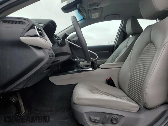2018 Toyota Camry LE with VIN 4T1B11HK8JU547525, listed as a Copart auction lot 58334445 with 120,602 mi miles and Salvage title. Bid and sale history available at DreamBid. Image 7.
