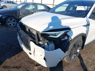 2020 Infiniti QX50 ESSENTIAL with VIN 3PCAJ5M13LF109950, listed as a IAAI auction lot 41348348 with 63,091 mi miles. Bid and sale history available at carsss.com. Image 6.