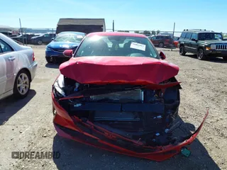 2022 Hyundai Elantra SEL with VIN 5NPLM4AG7NH085403, listed as a IAAI auction lot 40477863 with 18,638 mi miles and . Bid and sale history available at DreamBid. Image 12.