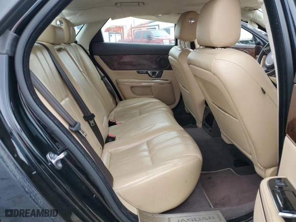2015 Jaguar XJ with VIN SAJWA1CZ1F8V75808, listed as a Copart auction lot 44436825 with 0 mi miles and Salvage Title. Bid and sale history available at carsss.com. Image 10.