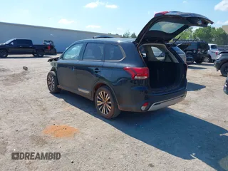 2020 Mitsubishi Outlander SE с VIN JA4AD3A30LZ022397, выставлен на аукционе IAAI как лот 42206829 с пробегом 107 709 миль миль и . История ставок и продаж доступна на DreamBid. Изображение 3.