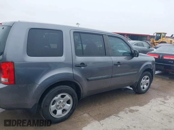 2015 Honda Pilot LX with VIN 5FNYF3H23FB009018, listed as a IAAI auction lot 41530286 with 274,232 mi miles and . Bid and sale history available at DreamBid. Image 14.