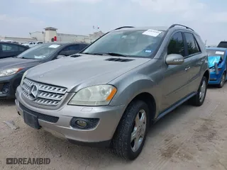 2008 Mercedes-Benz M-Class 3.5L with VIN 4JGBB86EX8A358602, listed as a IAAI auction lot 41934104 with 194,249 mi miles. Bid and sale history available at carsss.com. Image 2.