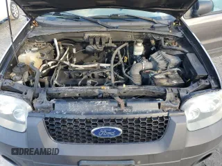 2006 Ford Escape XLS with VIN 1FMYU02Z36KA52010, listed as a Copart auction lot 43130235 with 224,006 mi miles and Clean Title. Bid and sale history available at carsss.com. Image 12.