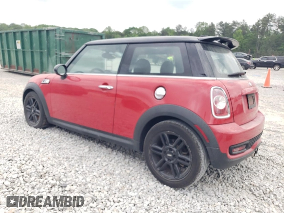 2013 MINI Hardtop S with VIN WMWSV3C58DT389460, listed as a Copart auction lot 54031105 with 59,645 mi miles and Salvage Title. Bid and sale history available at DreamBid. Image 2.