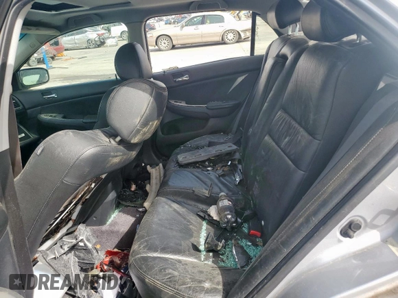 2003 Honda Accord EX z VIN 1HGCM66573A035688, wystawiony jako Copart lot #48033455 z przebiegiem Nie podano mil oraz Szkoda całkowita • Salvage title. Historia ofert i sprzedaży dostępna na DreamBid. Obrazek 10.