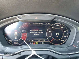 2019 Audi SQ5 Premium Plus with VIN WA1B4AFY3K2006019, listed as a Copart auction lot 41562205 with 43,746 mi miles and Clean Title. Bid and sale history available at carsss.com. Image 9.