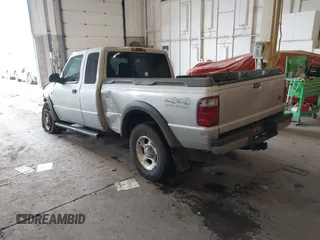 2001 Ford Ranger XL Fleet with VIN 1FTZR15E91TA29391, listed as a IAAI auction lot 41852139 with 235,586 mi miles. Bid and sale history available at carsss.com. Image 3.