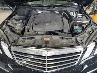 2013 Mercedes-Benz E 350 Luxury z VIN WDDHF5KB4DA663316, wystawiony jako Copart lot #62881535 z przebiegiem 83 278 mil mil oraz Szkoda całkowita • Salvage title. Historia ofert i sprzedaży dostępna na DreamBid. Obrazek 11.