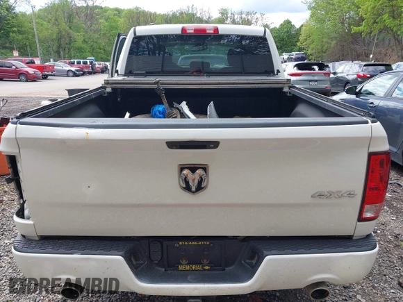 2016 Ram 1500 Express with VIN 1C6RR7FT9GS419672, listed as a IAAI auction lot 42253522 with 106,254 mi miles and . Bid and sale history available at DreamBid. Image 17.