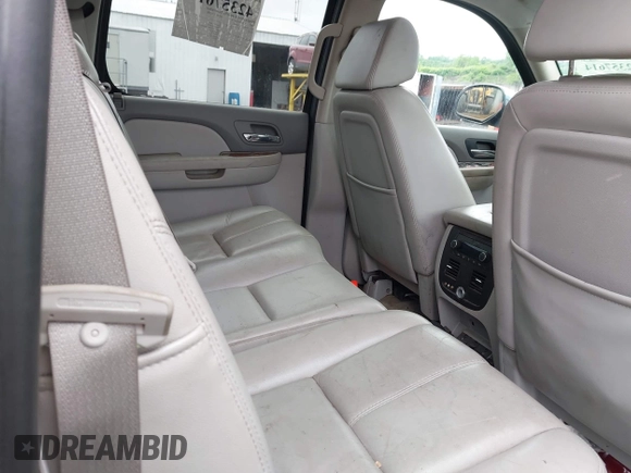 2007 Chevrolet Avalanche 3LT with VIN 3GNFK12317G270255, listed as a IAAI auction lot 42357614 with 306,932 mi miles and . Bid and sale history available at DreamBid. Image 8.