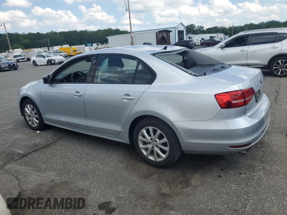 2015 Volkswagen Jetta SE z VIN 3VWD17AJ4FM417218, wystawiony jako Copart lot #61001125 z przebiegiem 84 159 mil mil oraz Szkoda całkowita • Salvage title. Historia ofert i sprzedaży dostępna na DreamBid. Obrazek 2.