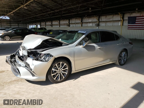 2020 Lexus ES 300h z VIN 58AD21B17LU005849, wystawiony jako Copart lot #63084095 z przebiegiem 30 738 mil mil oraz Szkoda całkowita • Salvage title. Historia ofert i sprzedaży dostępna na DreamBid. Obrazek 1.