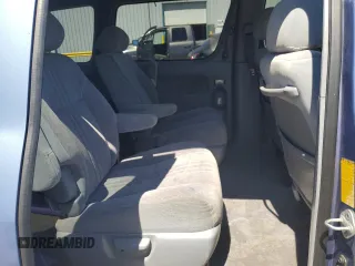 2000 Toyota Sienna LE with VIN 4T3ZF13C8YU296717, listed as a Copart auction lot 62715203 with 165,869 mi miles and Salvage Title. Bid and sale history available at carsss.com. Image 11.