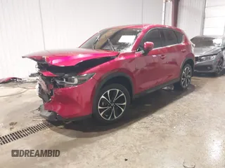 2022 Mazda CX-5 2.5 S Premium Package with VIN JM3KFBDMXN0548912, listed as a IAAI auction lot 41626826 with 33,020 mi miles. Bid and sale history available at carsss.com. Image 18.