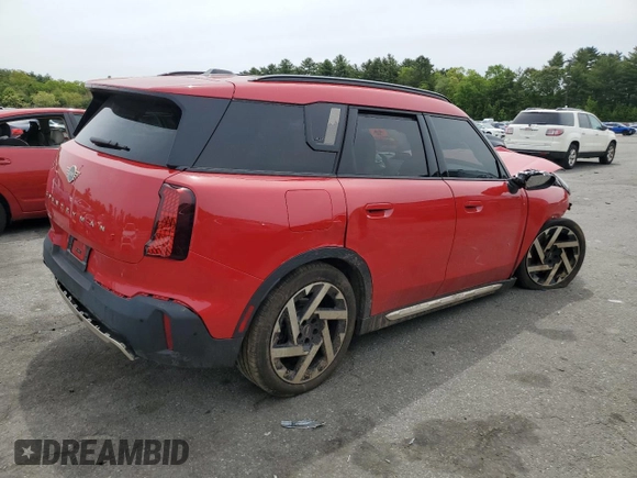 2025 MINI Countryman S with VIN WMZ23GA09S7P45511, listed as a Copart auction lot 58399045 with 9,368 mi miles and Salvage title. Bid and sale history available at DreamBid. Image 3.