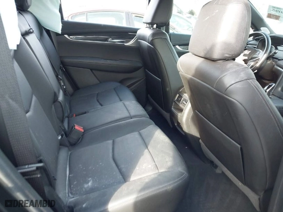 2021 Cadillac XT5 AWD Premium Luxury with VIN 1GYKNDRS5MZ122287, listed as a IAAI auction lot 41095095 with 40,230 mi miles. Bid and sale history available at carsss.com. Image 8.