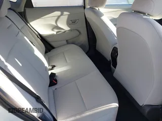 2025 Hyundai Kona SEL with VIN KM8HB3AB1SU215294, listed as a IAAI auction lot 41835866 with 484 mi miles. Bid and sale history available at carsss.com. Image 8.