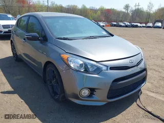 2015 Kia Forte 5-Door SX with VIN KNAFZ5A35F5266838, listed as a IAAI auction lot 42115081 with 80,983 mi miles. Bid and sale history available at carsss.com. Image 6.