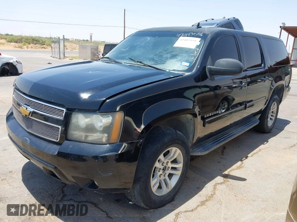 2013 Chevrolet Suburban LT z VIN 1GNSCJE02DR176393, wystawiony jako IAAI lot #42483598 z przebiegiem 266 075 mil mil oraz . Historia ofert i sprzedaży dostępna na DreamBid. Obrazek 2.