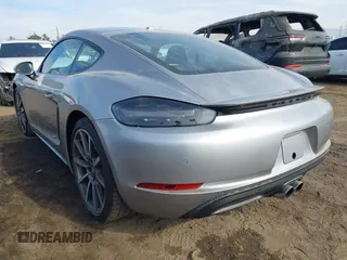2021 Porsche Cayman with VIN WP0AA2A82MS260377, listed as a IAAI auction lot 40970360 with 23,785 mi miles and . Bid and sale history available at DreamBid. Image 3.