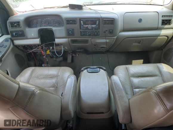 2001 Ford Super Duty F-250 XL with VIN 1FTNX21S31EA51607, listed as a Copart auction lot 64711164 with 137,934 mi miles and Salvage Title. Bid and sale history available at carsss.com. Image 8.