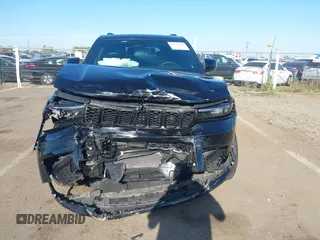 2023 Jeep Grand Cherokee Altitude z VIN 1C4RJKAG9P8898993, wystawiony jako IAAI lot #42152036 z przebiegiem 12 664 mil mil oraz . Historia ofert i sprzedaży dostępna na DreamBid. Obrazek 13.