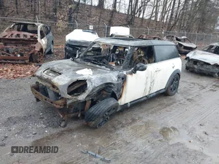 2012 MINI Clubman S with VIN WMWZG3C54CTY38530, listed as a IAAI auction lot 41575262 with 126,767 mi miles and . Bid and sale history available at DreamBid. Image 2.
