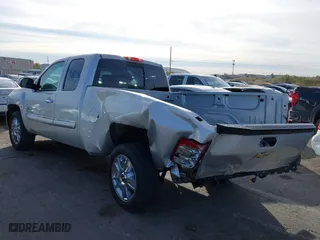 2013 Chevrolet Silverado 1500 LT with VIN 1GCRCSE00DZ389176, listed as a IAAI auction lot 40842969 with 177,173 mi miles. Bid and sale history available at carsss.com. Image 3.