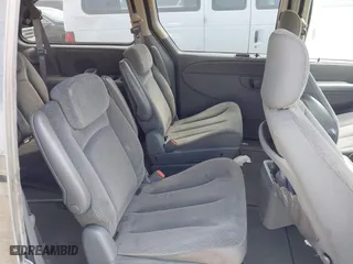2006 Dodge Grand Caravan SXT with VIN 2D4GP44L96R744638, listed as a IAAI auction lot 41684766 with 137,828 mi miles. Bid and sale history available at carsss.com. Image 8.