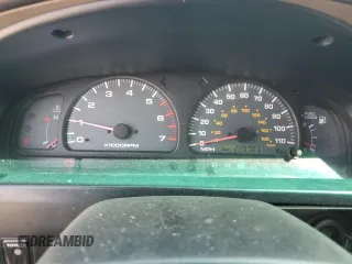 2000 Toyota 4Runner SR5 z VIN JT3GN86R1Y0155208, wystawiony jako Copart lot #53730605 z przebiegiem 220 701 mil mil oraz Szkoda całkowita • Salvage title. Historia ofert i sprzedaży dostępna na DreamBid. Obrazek 9.