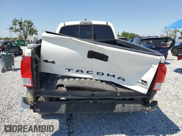 2017 Toyota Tacoma SR5 z VIN 5TFDZ5BN0HX025190, wystawiony jako Copart lot #53604695 z przebiegiem 163 039 mil mil oraz Szkoda całkowita • Salvage title. Historia ofert i sprzedaży dostępna na DreamBid. Obrazek 6.