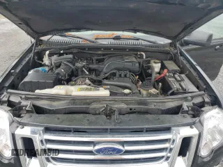 2010 Ford Explorer Eddie Bauer with VIN 1FMEU6EE6AUA19529, listed as a Copart auction lot 51464855 with 209,901 mi miles and Clean Title. Bid and sale history available at carsss.com. Image 12.