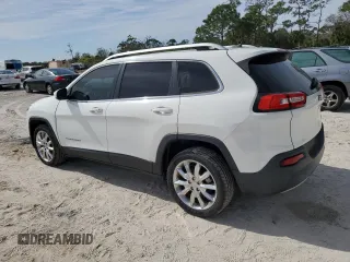 2017 Jeep Cherokee Limited with VIN 1C4PJLDB4HW533342, listed as a Copart auction lot 42945455 with 201,019 mi miles and Clean Title. Bid and sale history available at carsss.com. Image 2.