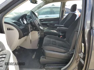 2017 Dodge Grand Caravan SE Plus with VIN 2C4RDGBG2HR728547, listed as a Copart auction lot 49458325 with 95,189 mi miles and Salvage Title. Bid and sale history available at DreamBid. Image 7.