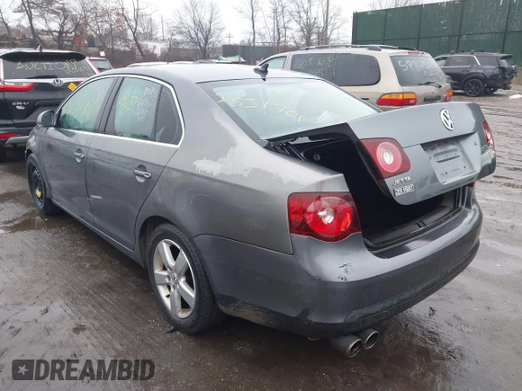 2008 Volkswagen Jetta SE with VIN 3VWRZ71K38M025440, listed as a IAAI auction lot 41604481 with Not provided miles and . Bid and sale history available at DreamBid. Image 3.