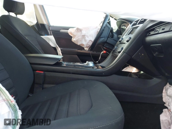 2018 Ford Fusion SE with VIN 3FA6P0H74JR278012, listed as a IAAI auction lot 41918935 with 50,969 mi miles. Bid and sale history available at carsss.com. Image 5.
