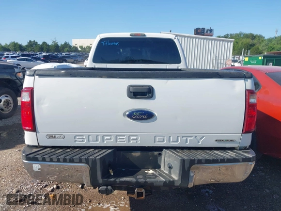 2012 Ford F-250 XL with VIN 1FT7W2B66CED23695, listed as a IAAI auction lot 42577456 with 266,393 mi miles and . Bid and sale history available at DreamBid. Image 16.