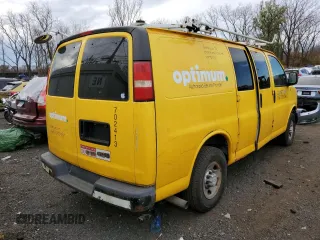 2006 Chevrolet Express Cargo Van with VIN 1GCGG25V361222142, listed as a Copart auction lot 78817314 with 147,048 mi miles and Clean Title. Bid and sale history available at carsss.com. Image 3.