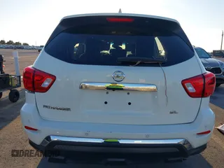 2019 Nissan Pathfinder SV z VIN 5N1DR2MN1KC603612, wystawiony jako IAAI lot #40720148 z przebiegiem 98 571 mil mil oraz . Historia ofert i sprzedaży dostępna na DreamBid. Obrazek 16.