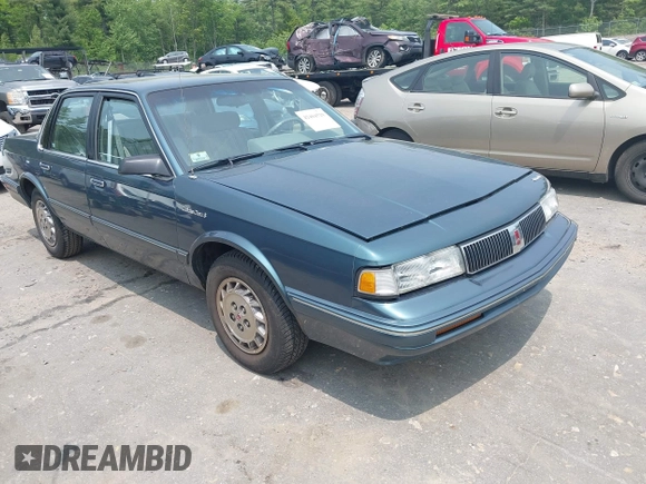 1994 Oldsmobile Cutlass Ciera S z VIN 1G3AG55M3R6441530, wystawiony jako IAAI lot #42404529 z przebiegiem 78 518 mil mil oraz . Historia ofert i sprzedaży dostępna na DreamBid. Obrazek 1.