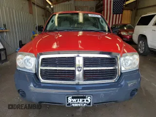 2005 Dodge Dakota ST with VIN 1D7HW22K95S236742, listed as a Copart auction lot 54056535 with 90,638 mi miles and Salvage title. Bid and sale history available at DreamBid. Image 5.