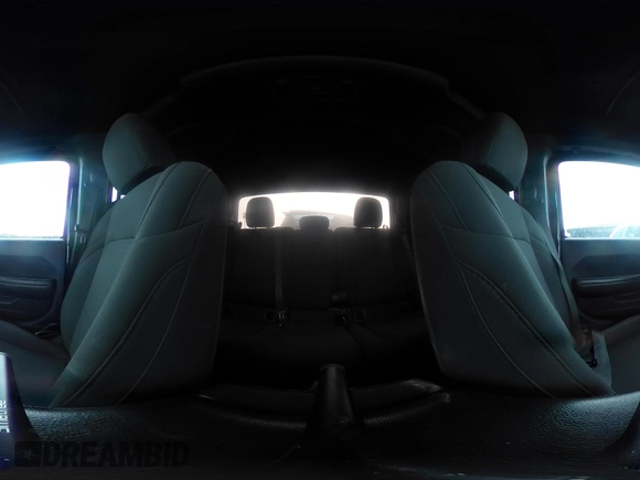 2020 Jeep Gladiator Sport S с VIN 1C6HJTAG8LL122726, выставлен на аукционе IAAI как лот 41886929 с пробегом 82 473 миль миль и . История ставок и продаж доступна на DreamBid. Изображение 22.