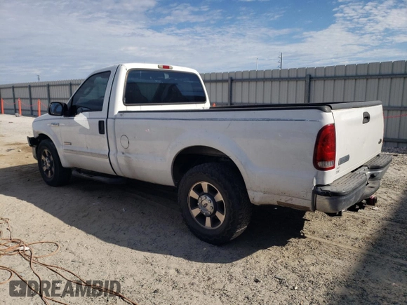 2005 Ford F-250 XL with VIN 1FTSF20PX5EA68218, listed as a Copart auction lot 86724404 with 258,036 mi miles and Salvage title. Bid and sale history available at DreamBid. Image 2.