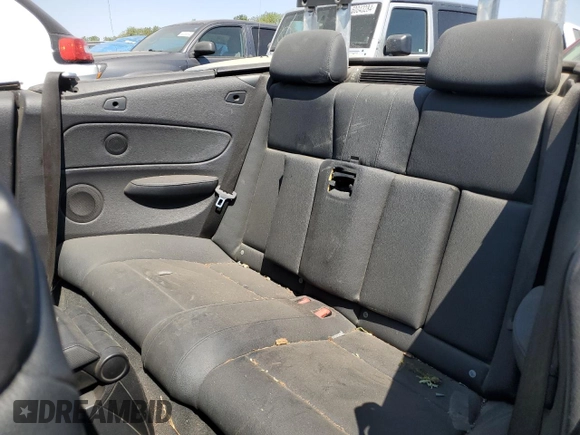 2009 BMW 1 Series 128i with VIN WBAUL73509VJ76763, listed as a Copart auction lot 66763214 with 83,954 mi miles and Salvage Title. Bid and sale history available at DreamBid. Image 10.
